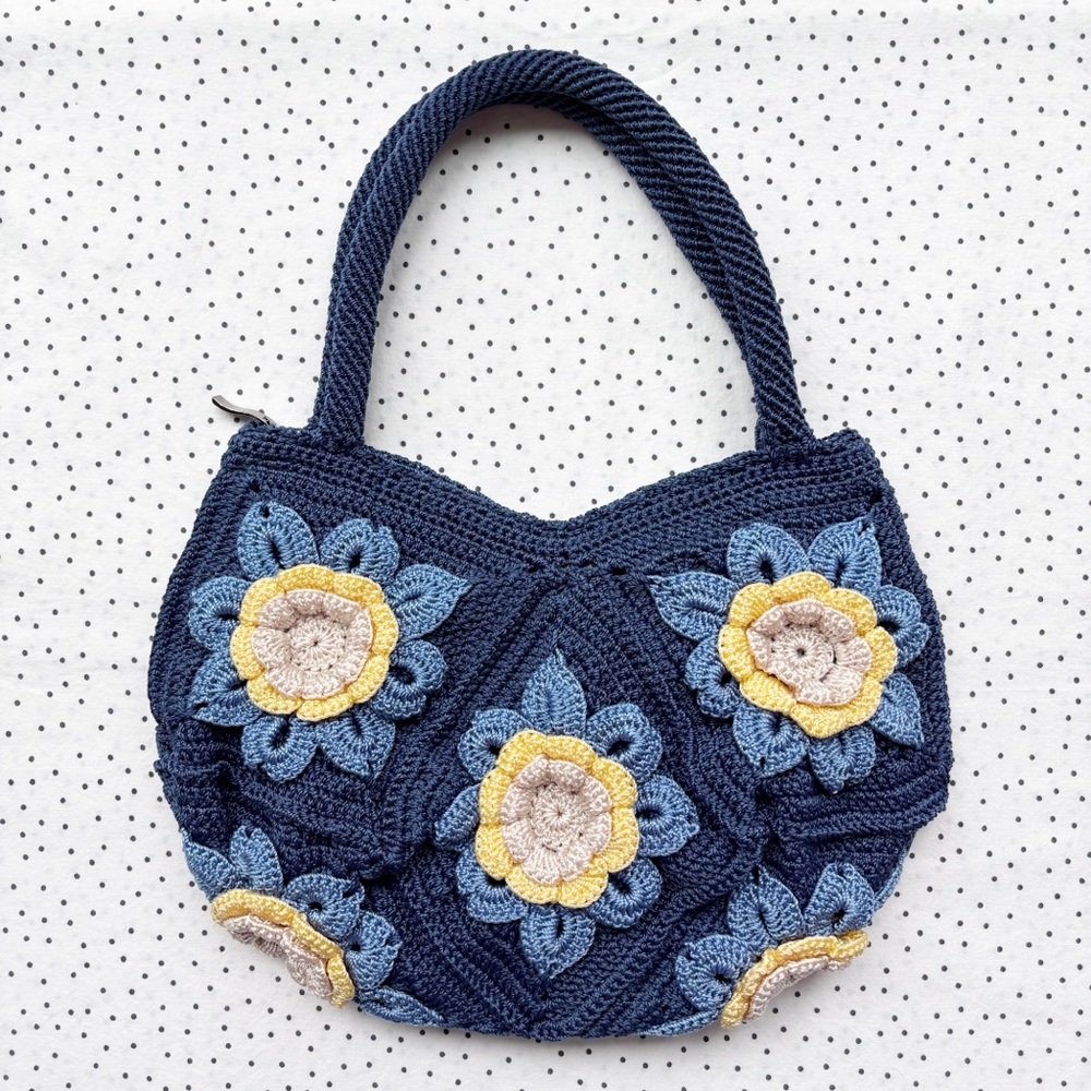 Crochet Daisy Granny Square Shoulder Bag Patchwork 3D Daisies Zipper Handmade